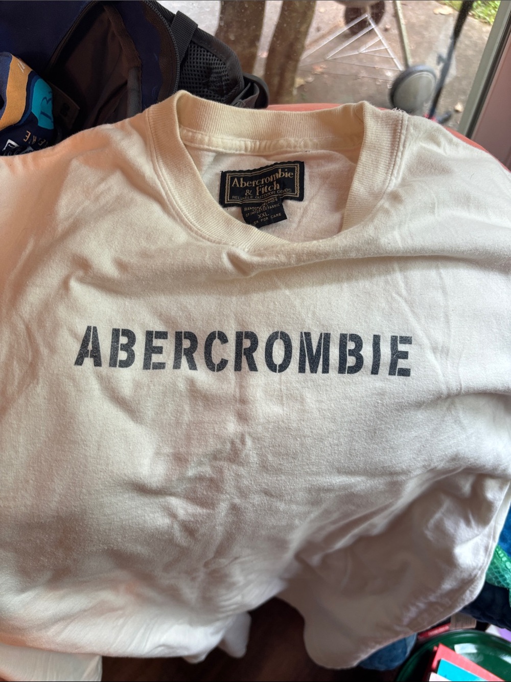 Vintage Abercrombie & Fitch White Crewneck with Navy Logo
